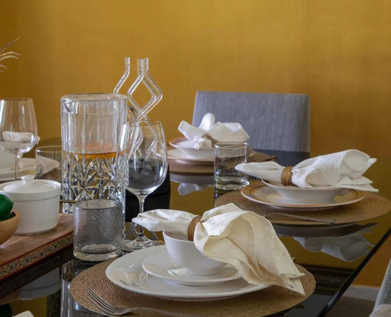 Frank Porter - Tejar Tower Dubai Apartment