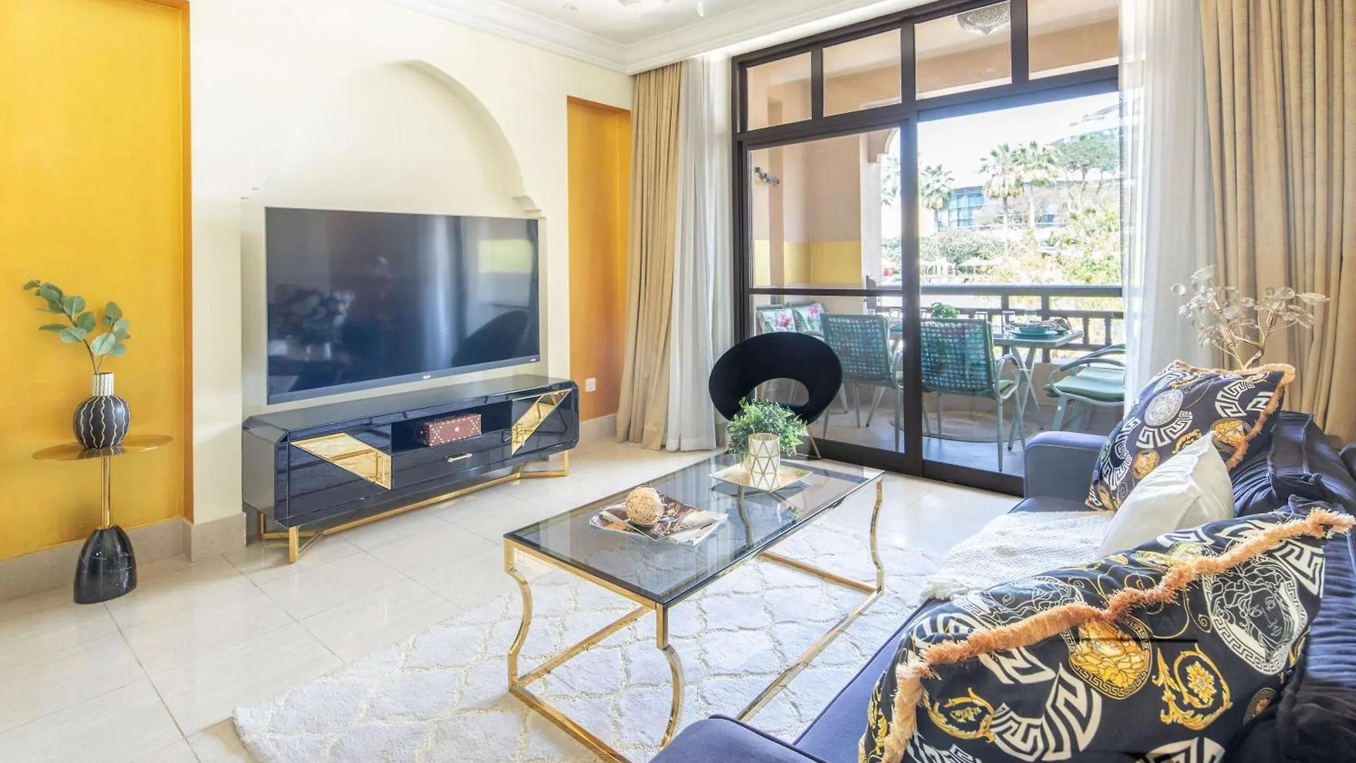 Frank Porter - Tejar Tower Dubai