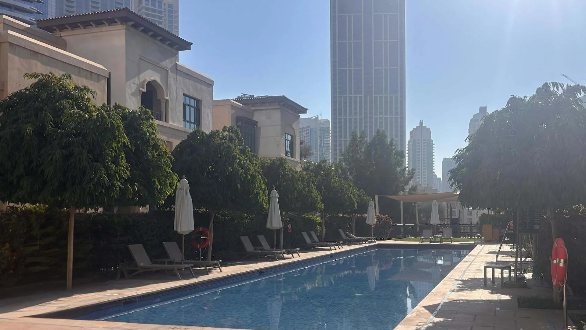 Frank Porter - Tejar Tower Dubai 0*,