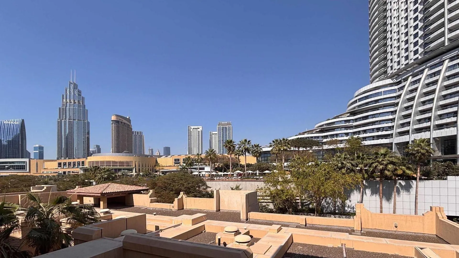 Frank Porter - Tejar Tower Dubai United Arab Emirates